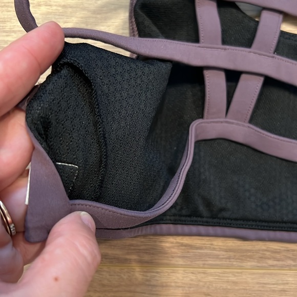 Vuori Yosemite Bra in Purple Size Large? - Picture 5 of 5